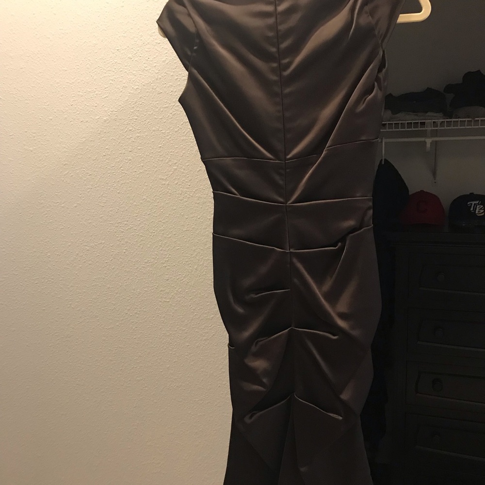 Cache Dress - Picture 2 of 4